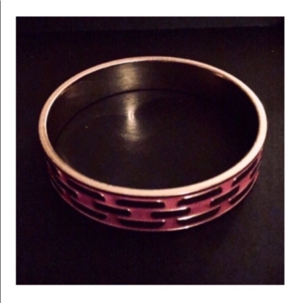 Pink Enameled Bangle w/Embossed Gold Link Design - Picture 6 of 7